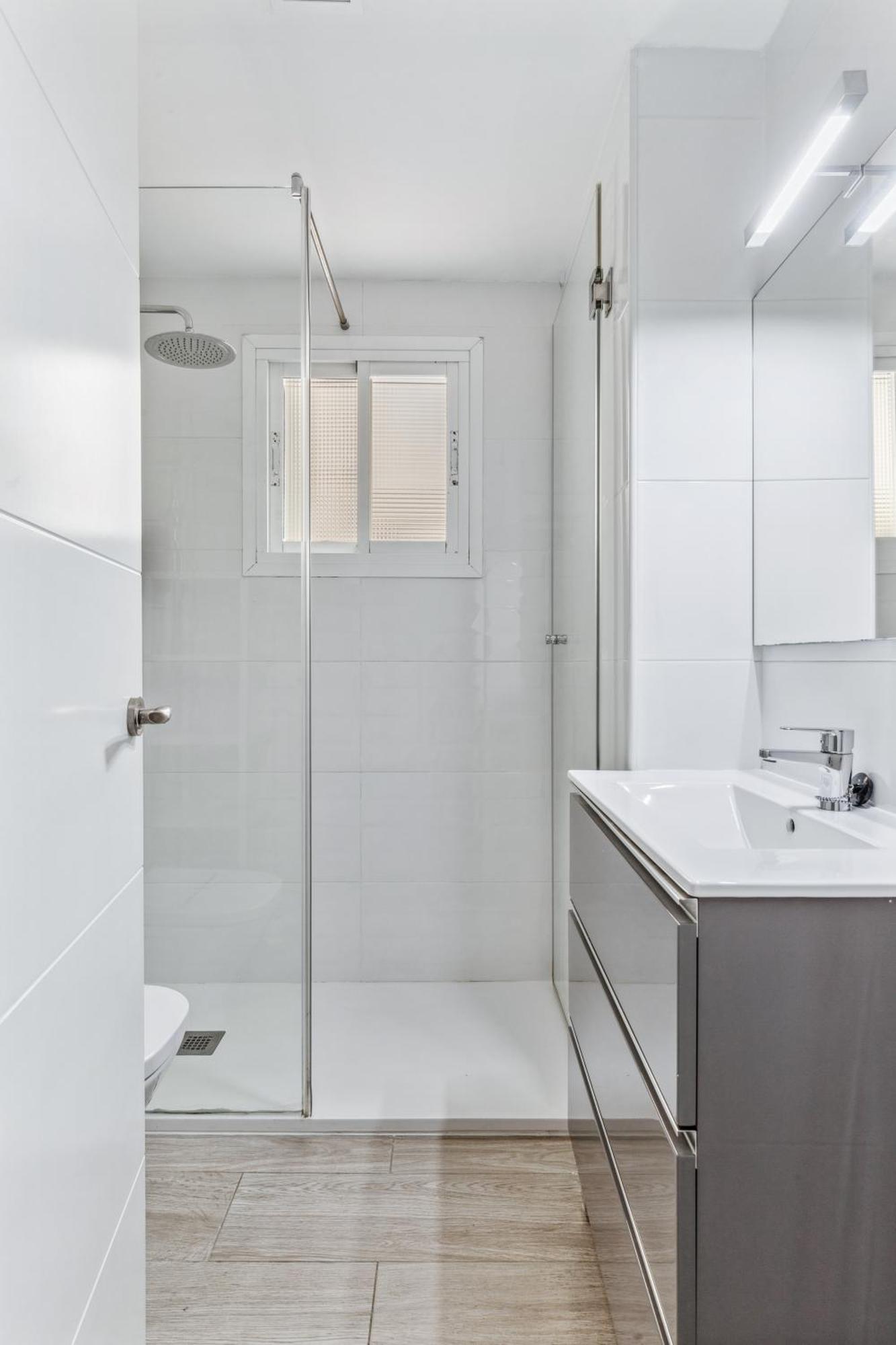 Epidemia & Quite Bedrooms By Ele Apartments Málaga Eksteriør billede